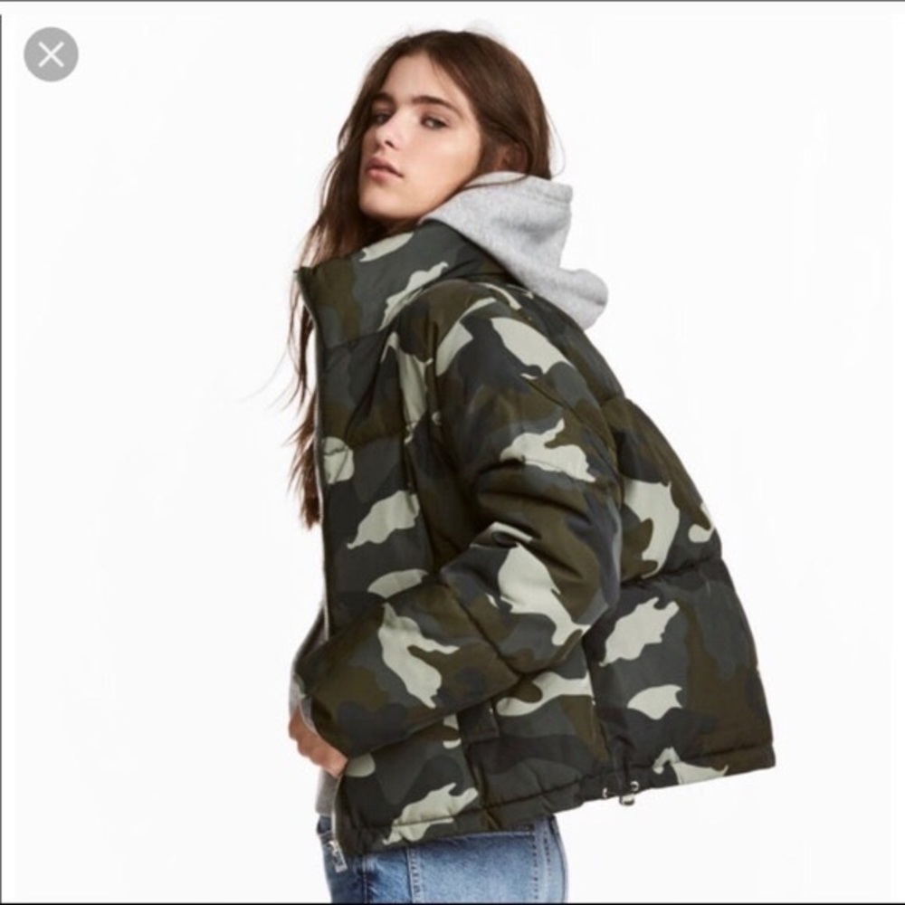 H&M camo puffer jacket size 8 NWT